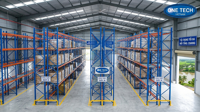 Lắp đặt kệ pallet tại kho hàng Đồng Tháp