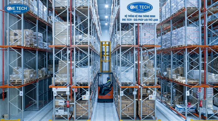 Kệ Narrow Aisle cho kho lạnh Đồng Tháp lưu trữ thủy sản đông lạnh